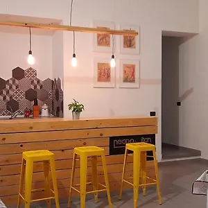Bed & Breakfast Neapolitan Flat, Napoli
